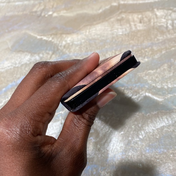 Urban Decay Naked Reloaded Eyeshadow Palette (Preowned) - Picture 9 of 15